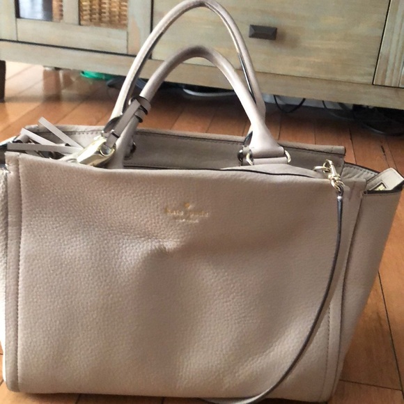 kate spade Handbags - Kate spade crossbody bag